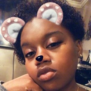 Meet your Posher, Shaunisha